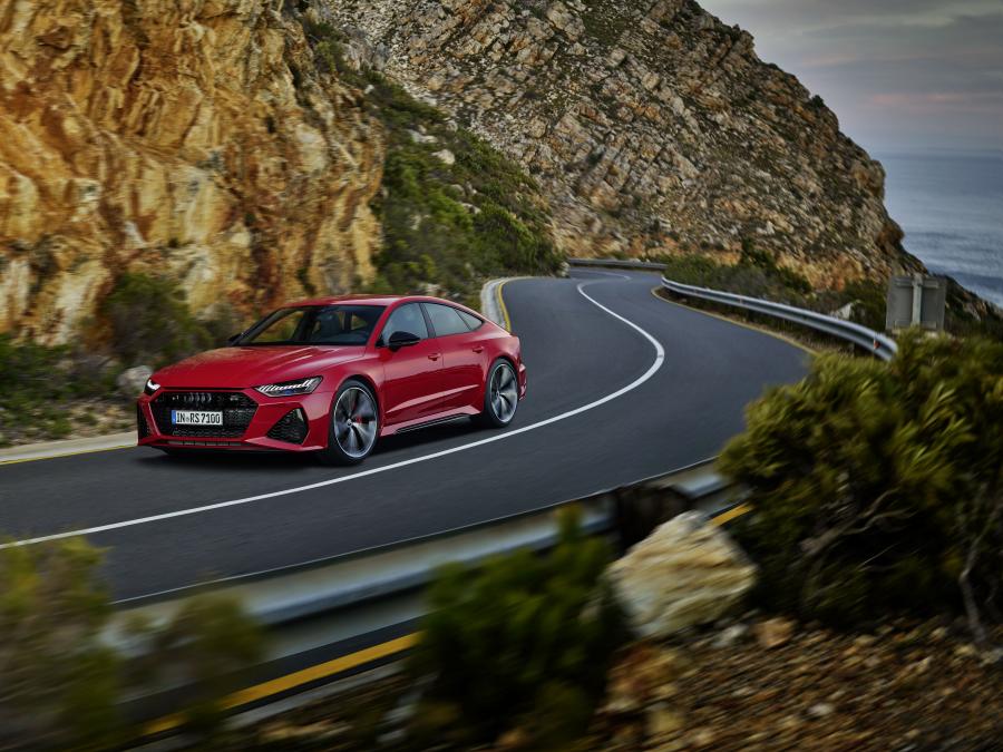  Audi RS7 Sportback 2019 года  (WW) (фото 38 из 80)